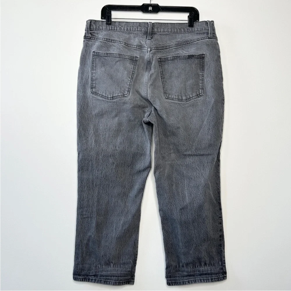 UNIVERSAL THREAD Grey Button Front Vintage
Straight Leg Denim Jeans Size 16 - Picture 3 of 6